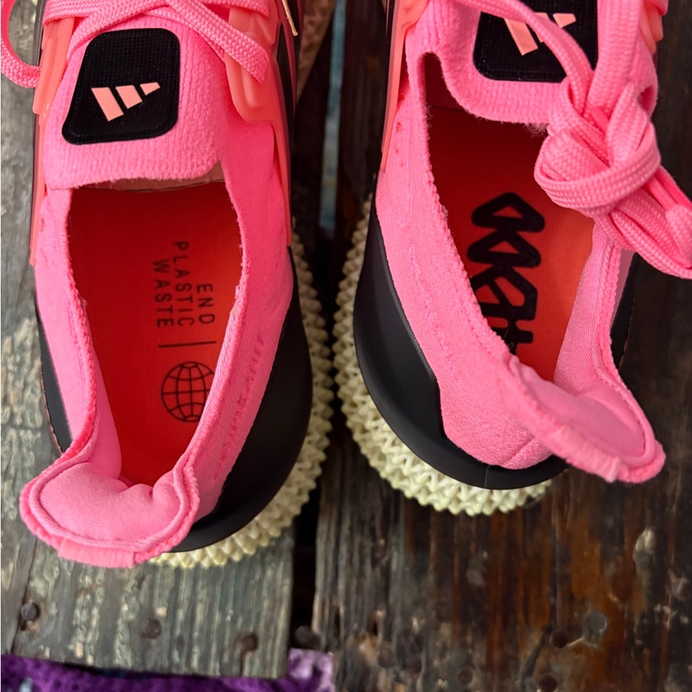Adidas Ultra 4D Pink Black Women 11 Mens 10 100% Authentic - Picture 3 of 9